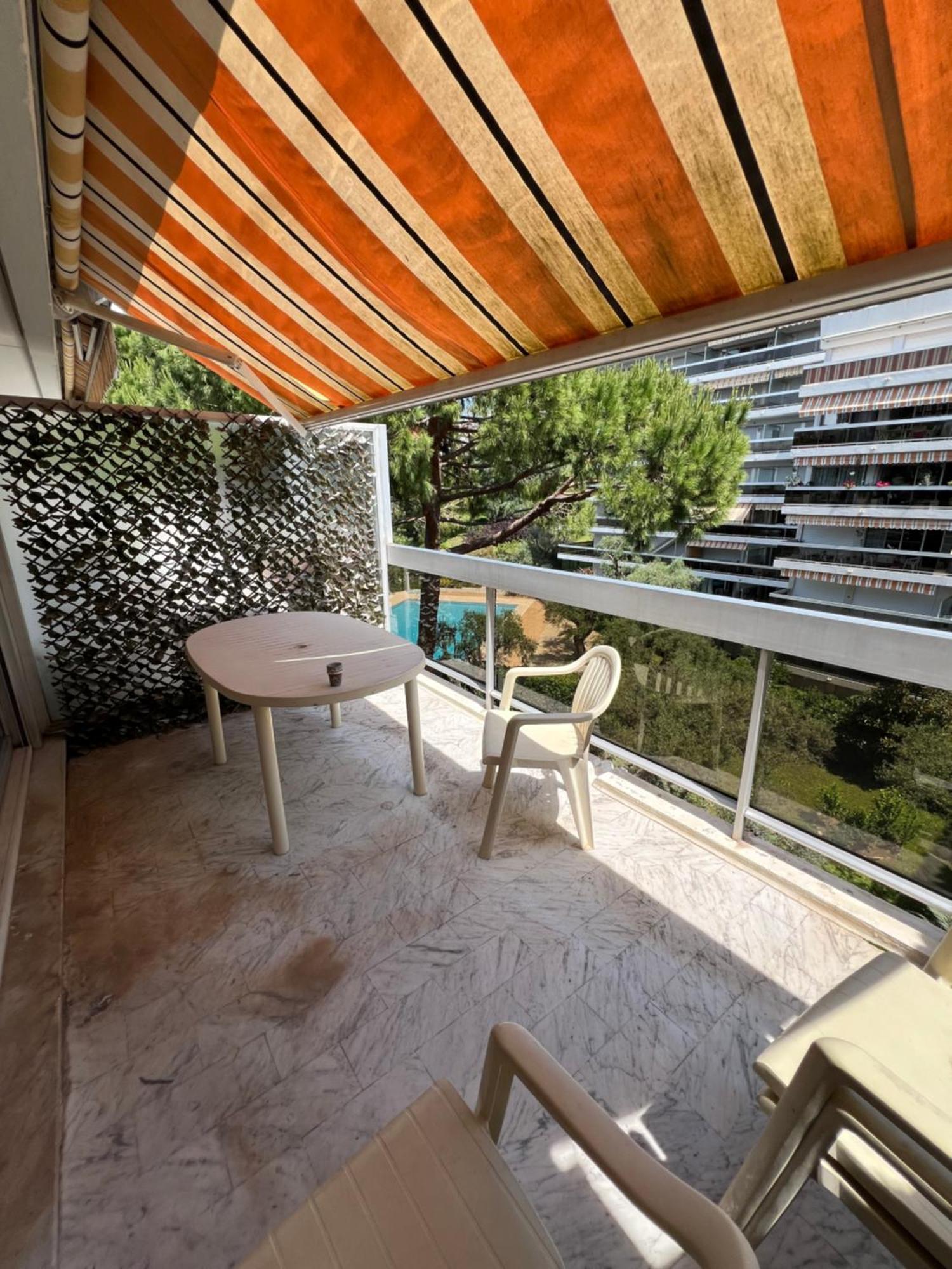 Beautiful In Juan Les Pins Appartement